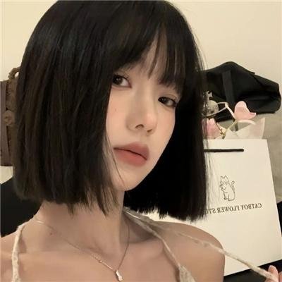 阳台上的坏女孩
